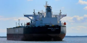 U.S.-Coast-Guard-Commences-Active-Pursuit-of-Dark-Fleet-Vessel-in-International-Waters